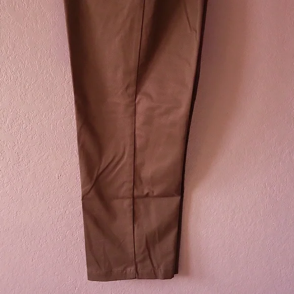 Dockers Pants - Picture 2 of 14